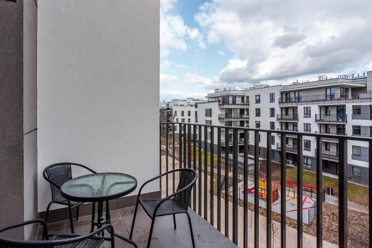 Chill Apartments Airport Ursynow Warsawa Bagian luar foto
