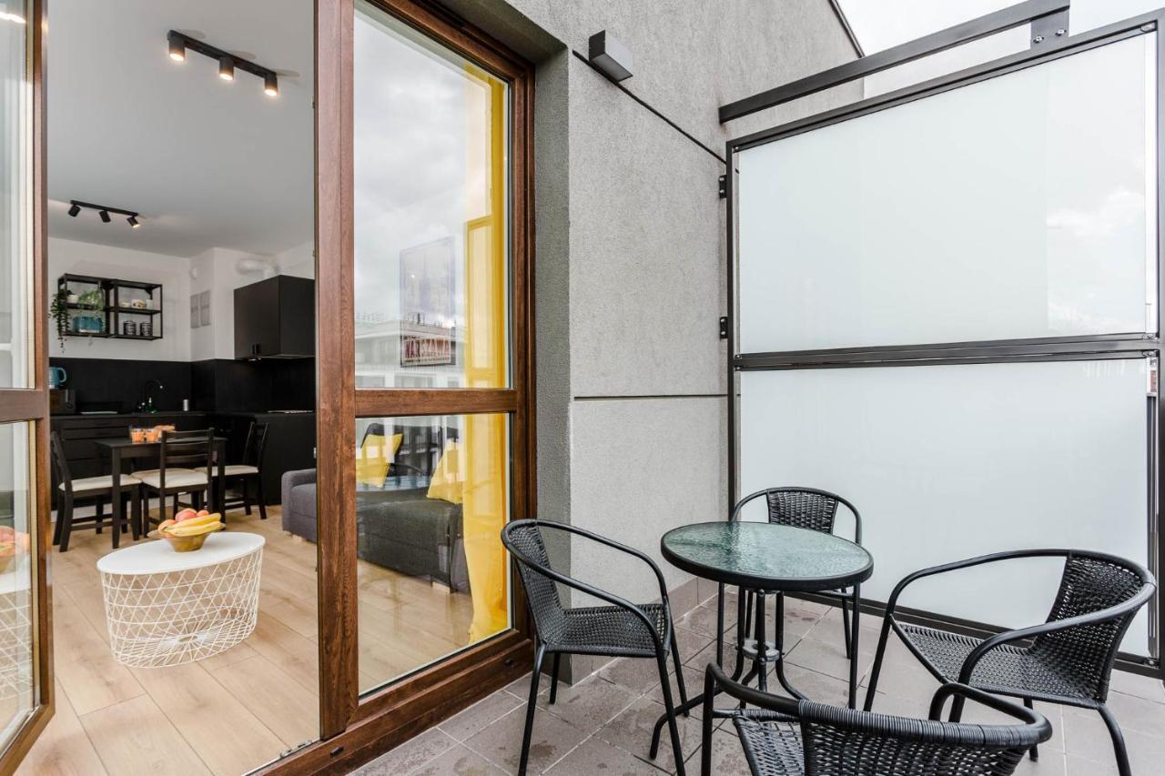 Chill Apartments Airport Ursynow Warsawa Bagian luar foto